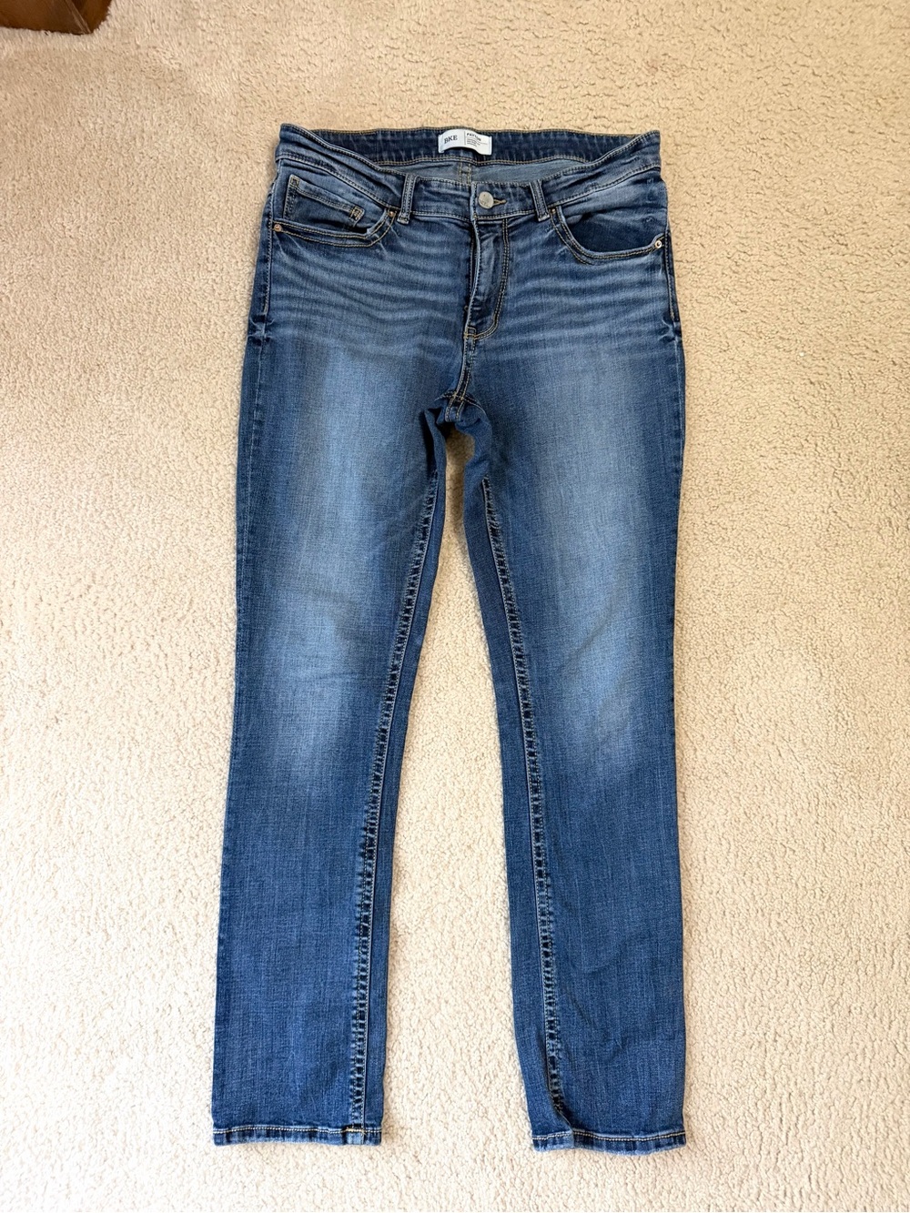 BKE Women’s Medium Blue Straight Leg Jeans